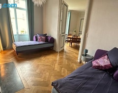 Cijela kuća/apartman A 2 Pas De Vittel Et Contrexeville Et Proche Neufchateau Chateau Viendal (Vaudoncourt, Francuska)