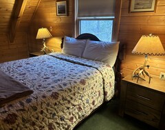 Khách sạn Brentleys Honeymoon Log Cabins Rentals (Gatlinburg, Hoa Kỳ)