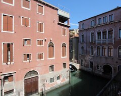 Hotel Surian Corte & Canal (Venice, Italy)