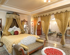 Hotel Shiv Vilas Resort (Jaipur, India)