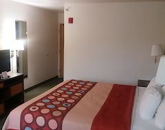 Hotel Super 8 by Wyndham West Middlesex/Sharon Area (Youngstown, USA)