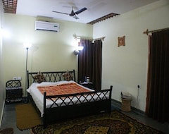 Hotel Kanha Meadows (Bandhavgarh, India)
