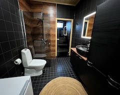 Tüm Ev/Apart Daire Modern & Stylish 2br Apartment With Sauna, Terrace And Free Private Parking (Lahti, Finlandiya)