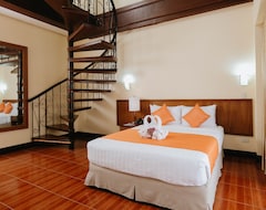 Hotel The Suites At Mount Malarayat (Lipa City, Filipini)