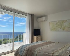 Casa/apartamento entero Spacieux T3 Pour 4 Pers. Avec Une Vue Panoramique Sur La Mer Et Les îles (Le Lavandou, Francia)