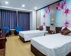 Sakura Hotel (Hoa Binh, Vietnam)