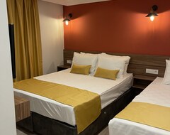 Hotel Terra Rossa Suites (Antalya, Tyrkiet)