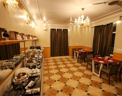 Khách sạn The Crosswoods Three (Mukteshwar, Ấn Độ)