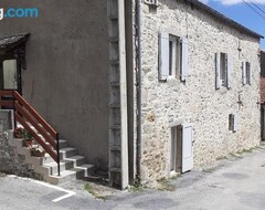 Toàn bộ căn nhà/căn hộ Gite Des Monts De Lautan (Mazamet, Pháp)
