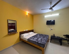 Otel Ramakrishna Rooms (Tiruchirappalli, Hindistan)