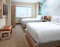 Khách sạn Cambria Hotel & Suites Anaheim - Resort Area (Anaheim, Hoa Kỳ)