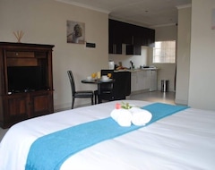 Hotel 86 Edison Self Catering (Sandton, South Africa)
