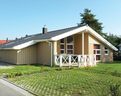 Toàn bộ căn nhà/căn hộ 4 Bedroom Accommodation In SchÖnhagen (Brodersby, Đức)