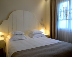 Khách sạn Hotel Eze Hermitage Entre Nice Et Monaco (Éze, Pháp)