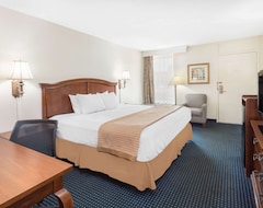 Hotel Baymont by Wyndham Rocky Mount I-95 (Rocky Mount, USA)