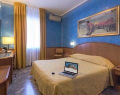 Khách sạn Europa (Novara, Ý)