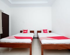 Hotel OYO 2058 Griya Ria (Surakarta, Indonesia)