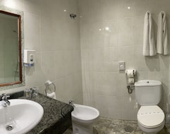 Hotel & Apartamentos Cons Da Garda (El Grove, España)