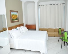 Khách sạn Hotel Master (Salinas, Brazil)