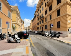 Hotelli Cassiodoro19 (Rooma, Italia)
