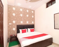 Khách sạn OYO 12664 Hotel Kailash Regency (Ludhiana, Ấn Độ)