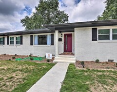 Casa/apartamento entero New! Modern, Colorful Home ~ 2 Mi To Tuskegee Uni (Tuskegee, EE. UU.)