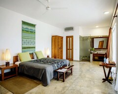 Hotel Highland Villa (Weligama, Sri Lanka)