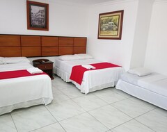 Hotel Apart Suites (Guayaquil, Ekvador)