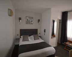 Khách sạn Hotel Le Saint-Yves (Le Tréport, Pháp)