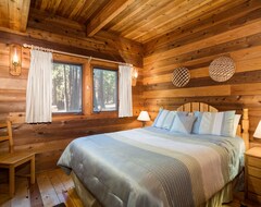 Hotel Cabin #41A Cedar Chalet (Fish Camp, USA)