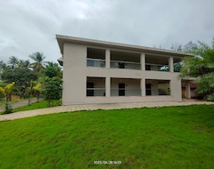 Koko talo/asunto Uva Sands Beach House (Kundapur, Intia)