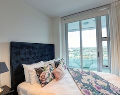 Apart Otel Ramada Suites by Wyndham Nautilus Orewa (Orewa, Yeni Zelanda)