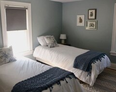 Toàn bộ căn nhà/căn hộ The Northfield Nest: Beautiful 2 Bedroom Apartment (Northfield, Hoa Kỳ)