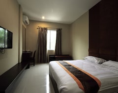 Khách sạn Nagoya One Hotel (Lubuk Baja, Indonesia)