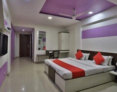 Hotelli Hotel Ostria (Surat, Intia)