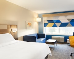 Khách sạn Holiday Inn Express & Suites Port Washington, An Ihg Hotel (Port Washington, Hoa Kỳ)