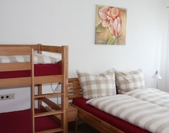 Koko talo/asunto Friedrichshafen Altstadt - Spaciously Furnished Apartment On The Lake (95 Sqm) (Friedrichshafen, Saksa)