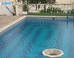 Toàn bộ căn nhà/căn hộ 3 Bedrooms Chalet With Private Pool Terrace And Wifi At La Almarcha (La Almarcha, Tây Ban Nha)