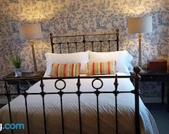 Bed & Breakfast Gardeners Cottage (Maynooth, Irland)