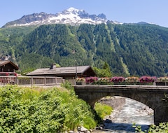 Hotelli ArgentiÈre Old Village - Close To Les Grands-montets Ski Resort And Hiking Trails - Attractive.. (Chamonix-Mont-Blanc, Ranska)