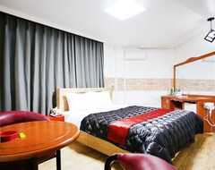 Khách sạn Namiseom Motel (Gapyeong, Hàn Quốc)