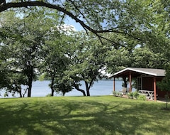 Casa/apartamento entero Vintage Mid-century Cabin With Beautiful Lake View Near Maplewood State Park (Pelican Rapids, EE. UU.)