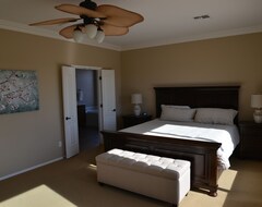 Koko talo/asunto Non-smoking 2 Bedroom On Golf Course ~ Swimming Pool! (Sun City West, Amerikan Yhdysvallat)
