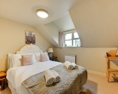 Cijela kuća/apartman Swan House - Four Bedroom House, Sleeps 9 (Langford, Ujedinjeno Kraljevstvo)