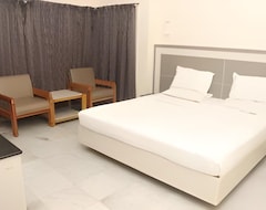 Khách sạn Hotel Bhimas Deluxe (Tirupati, Ấn Độ)