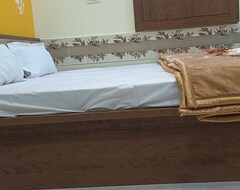 Hotel Abhi Palace (Khejarla, Indija)