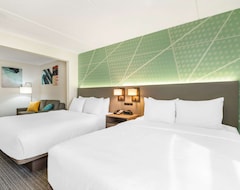 Hotel Comfort Inn & Suites (Madison, USA)