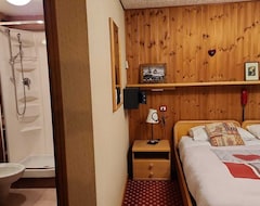 Hotel Apartments Suites LAC BLEU (Breuil-Cervinia, Italy)