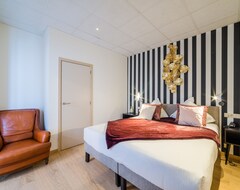 Khách sạn Hotel La Legende (Brussels, Bỉ)