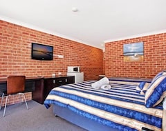 Hotelli Lake Macquarie Motor Inn (City of Lake Macquarie, Australia)